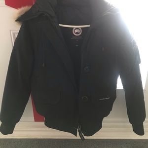Canada goose bomber jacket